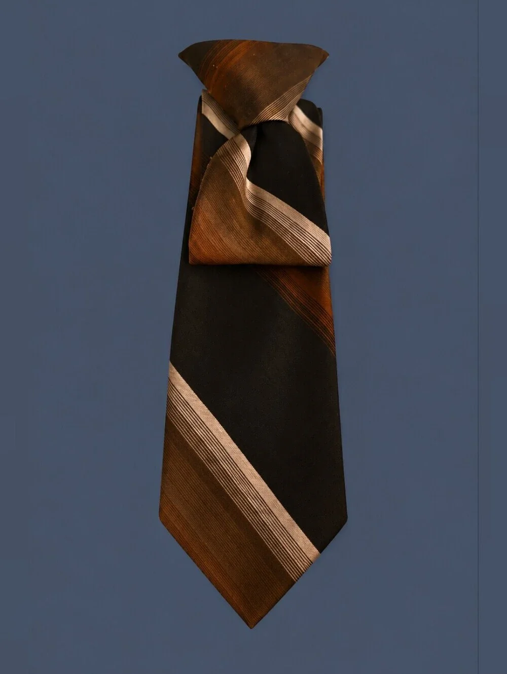 3/$30 DON LOPER 1980s Brown and Orange Striped Ombre Skinny Clip-on Tie